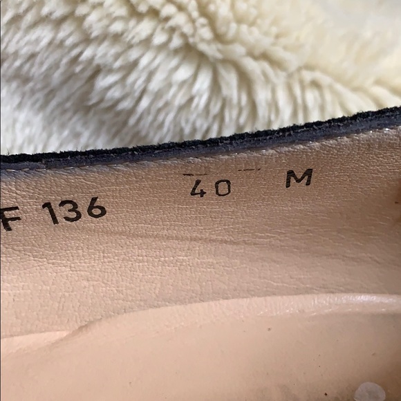 Taryn Rose Black Corduroy and leather Heels Sz 40 - Picture 5 of 9